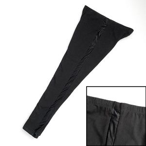 Victoria’s Secret Black/Black Stretch Cotton Leggings Size M